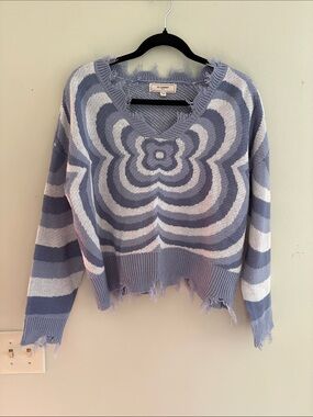 No comment Blue & White Distressed V‑Neck Sweater L